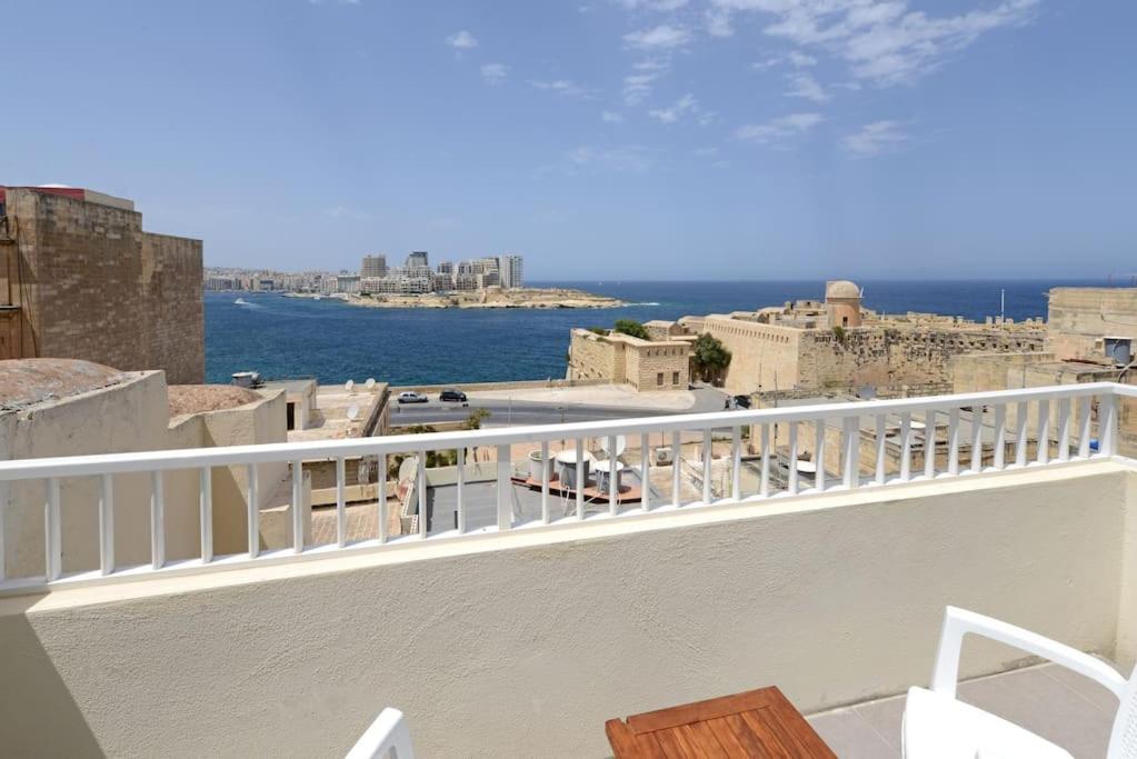 Vallettastay - Harbor View Gem- Sea View 1 Bed Apt 外观 照片